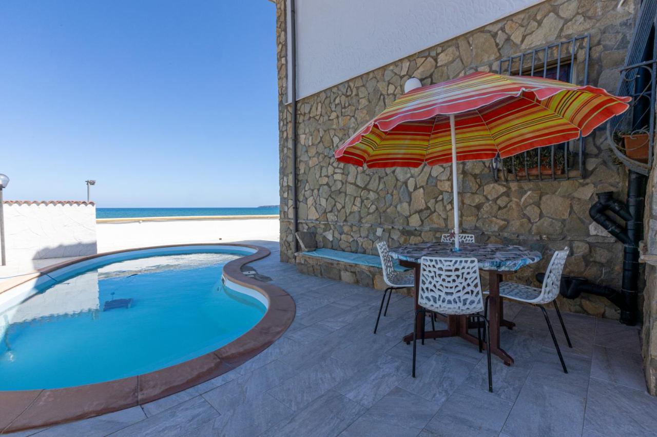 Casa Vacanza Barbera - In Riva Al Mare Βίλα Trappeto  Εξωτερικό φωτογραφία