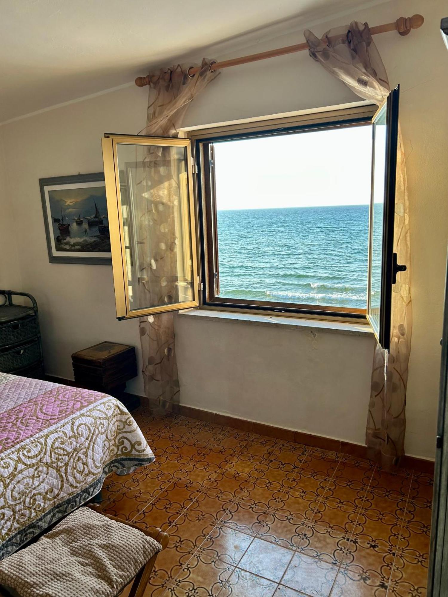 Casa Vacanza Barbera - In Riva Al Mare Βίλα Trappeto  Εξωτερικό φωτογραφία