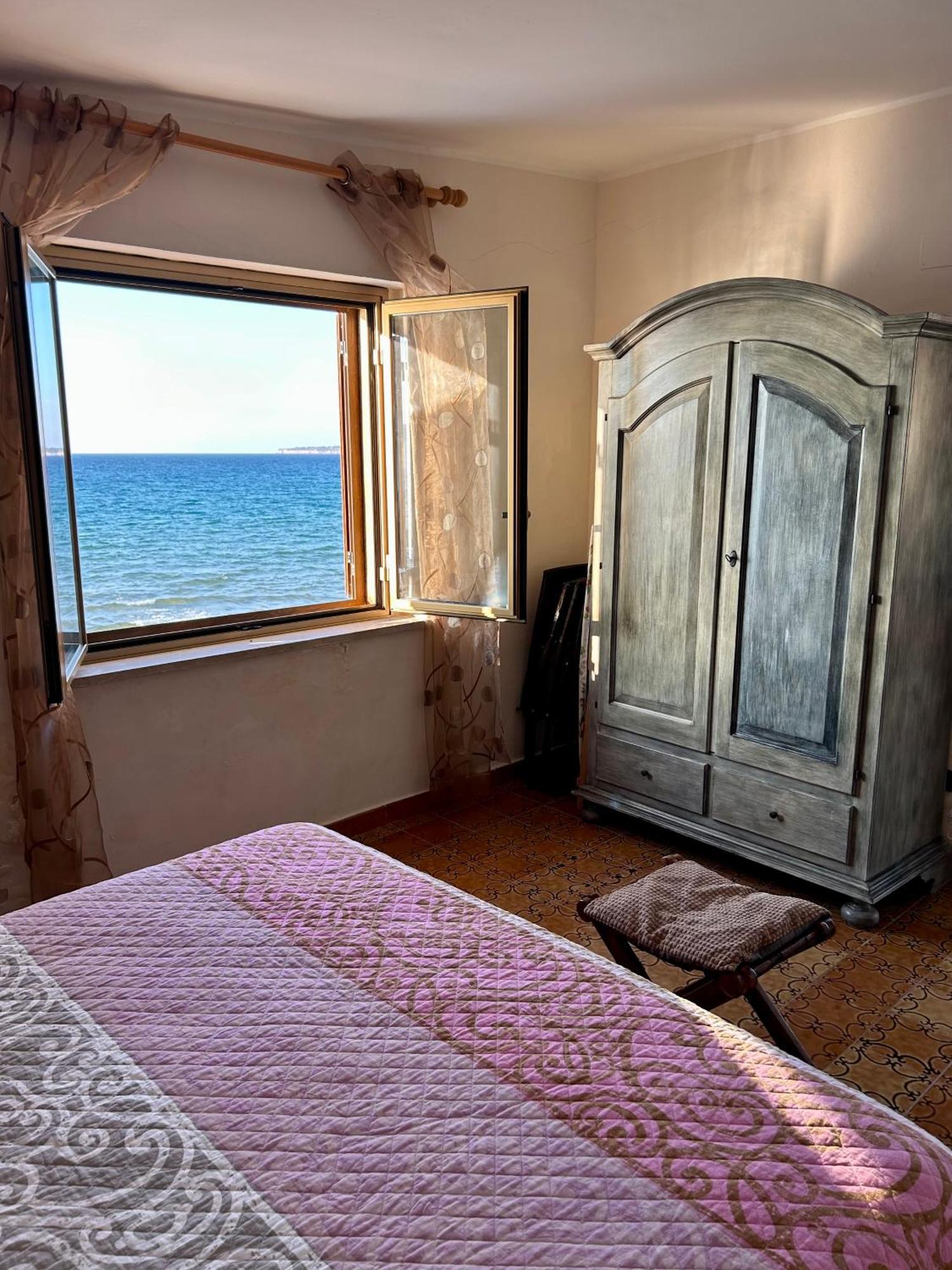 Casa Vacanza Barbera - In Riva Al Mare Βίλα Trappeto  Εξωτερικό φωτογραφία